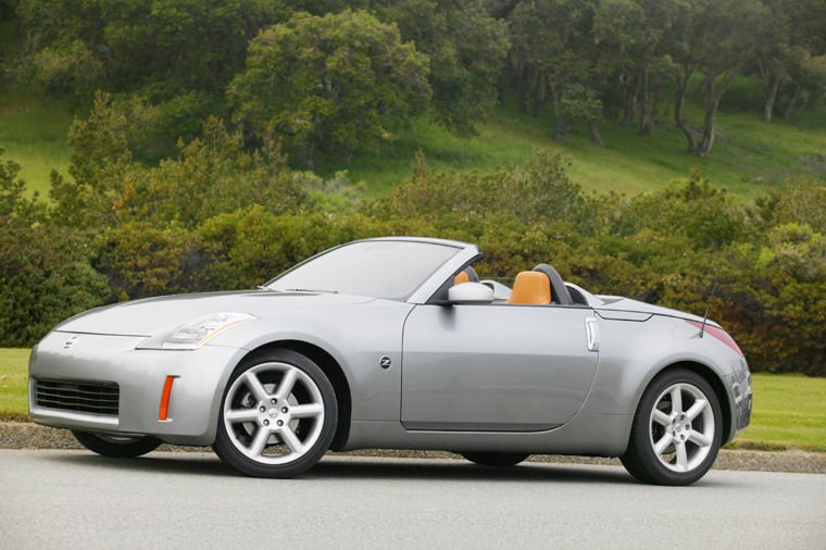 2004 Nissan Z Roadster Picture